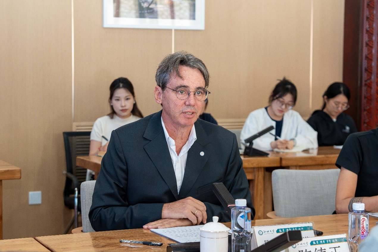 中国友好协会联席主任尼古拉·N·戈里